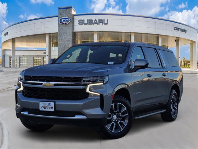 2023 Chevrolet Suburban LS's photo
