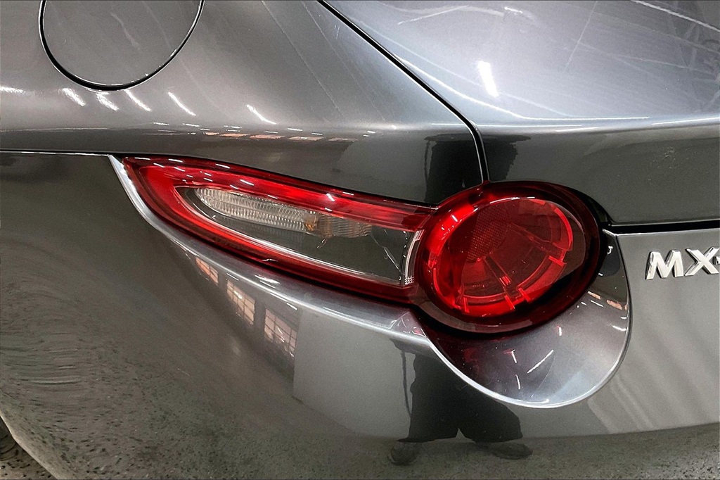 2020 MAZDA MX-5 - Image 24