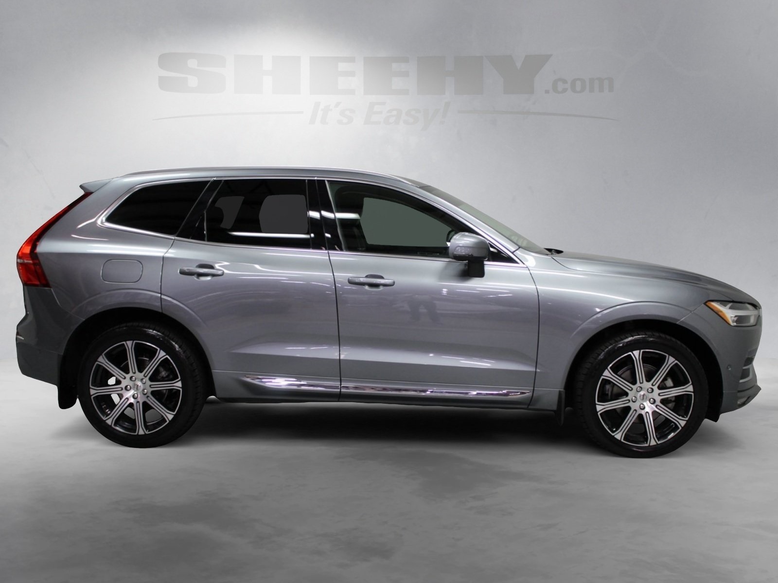 2021 Volvo XC60 T5 Inscription photo 4