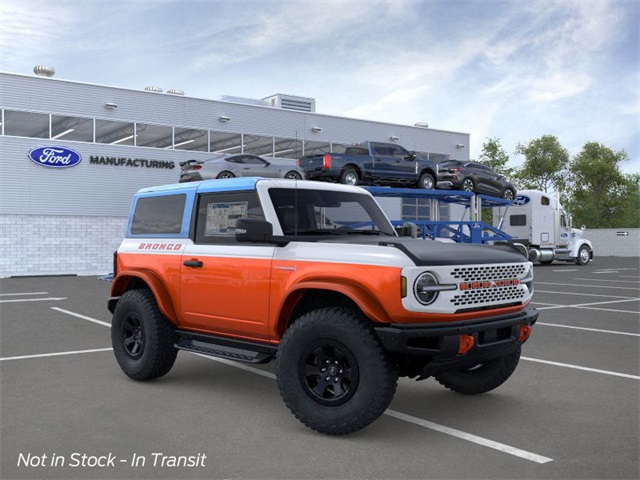 2025 Ford Bronco First Edition photo 7