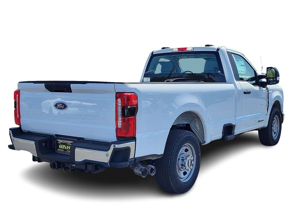 2024 Ford F-350 XL photo 4