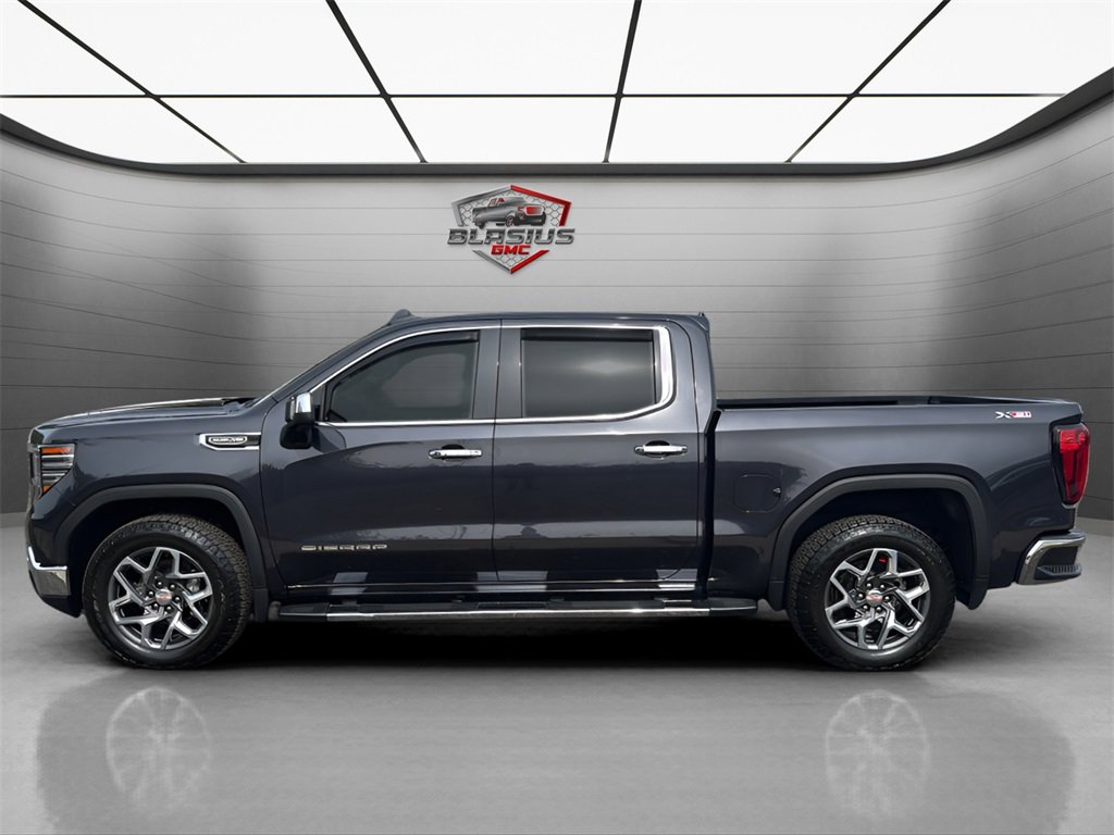 2023 Gmc Sierra 1500 SLT photo 2