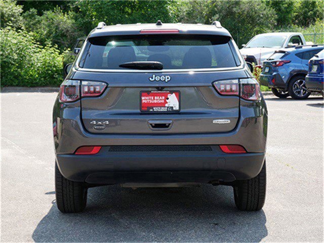 2022 Jeep Compass Latitude photo 3