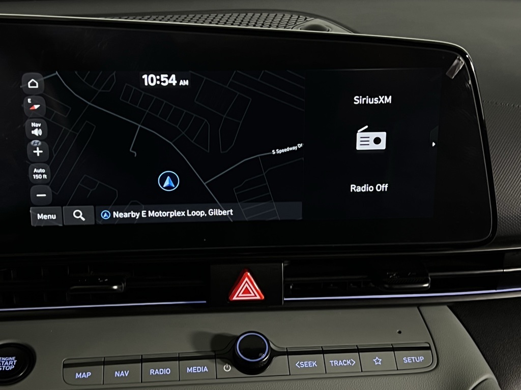 2024 Hyundai Elantra Hybrid Limited photo 14