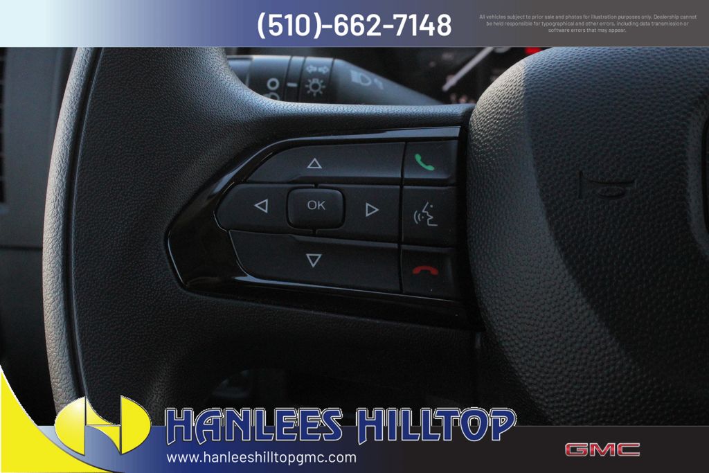 2024 Mitsubishi Outlander SE photo 16