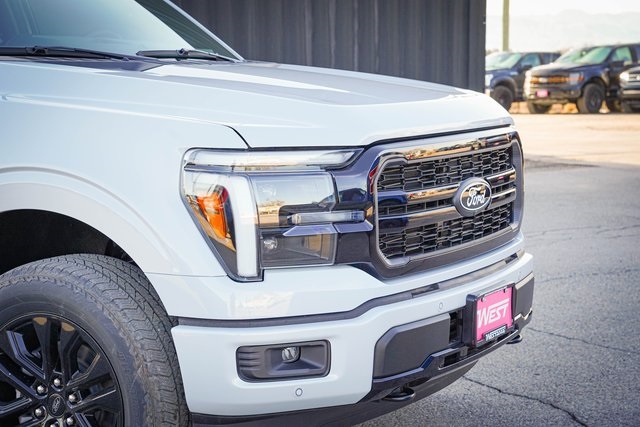 2025 Ford F-150 Lariat photo 4