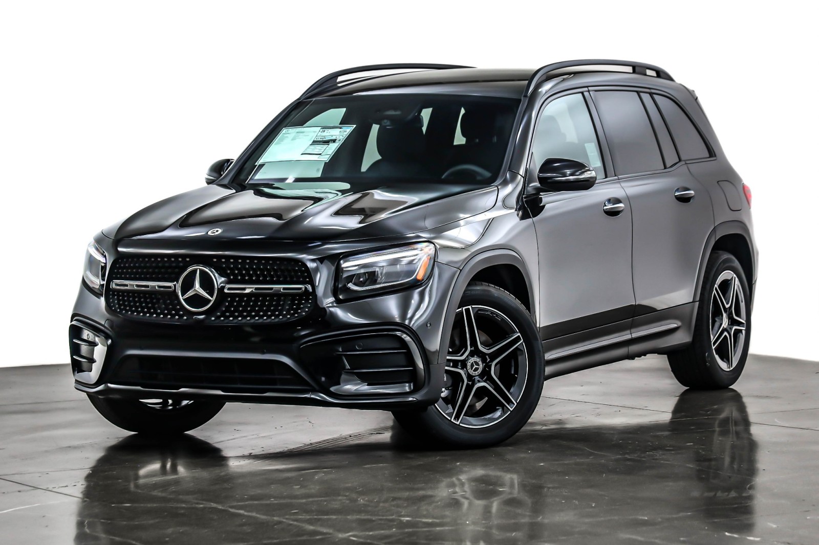 2025 Mercedes-Benz GLB