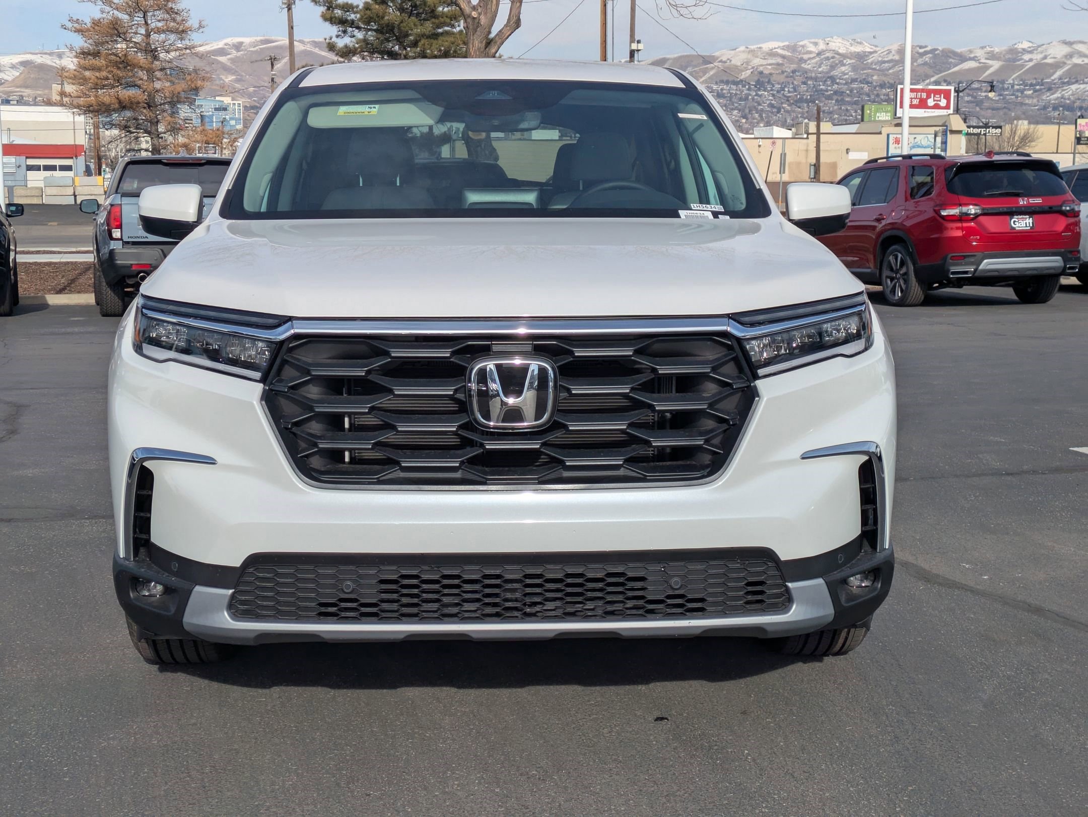 2025 Honda Pilot EX-L photo 8