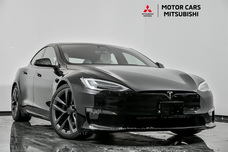 2022 Tesla Model S Plaid's photo