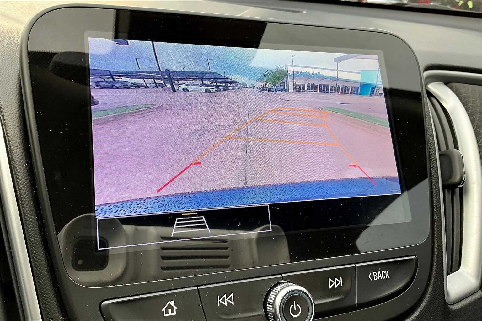 2023 Chevrolet Malibu 1LT photo 22