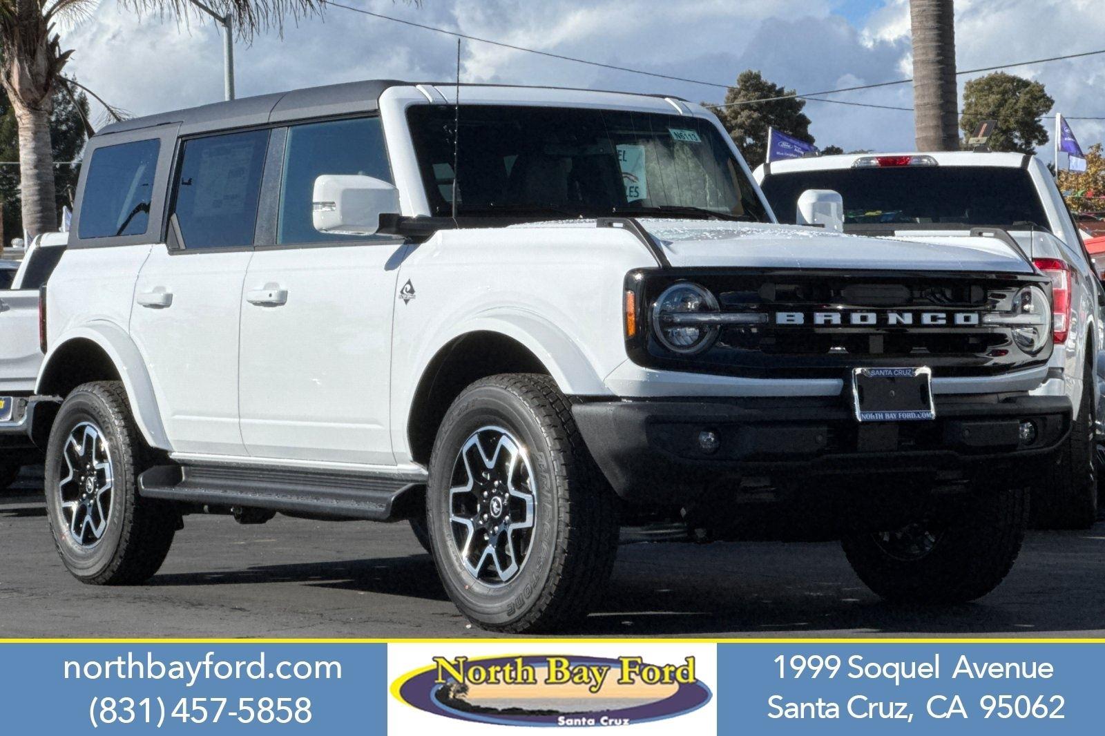 2025 Ford Bronco 4-Door Outer Banks's photo