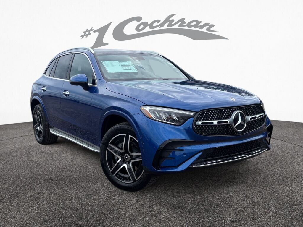 2026 Mercedes-Benz GLC Base's photo