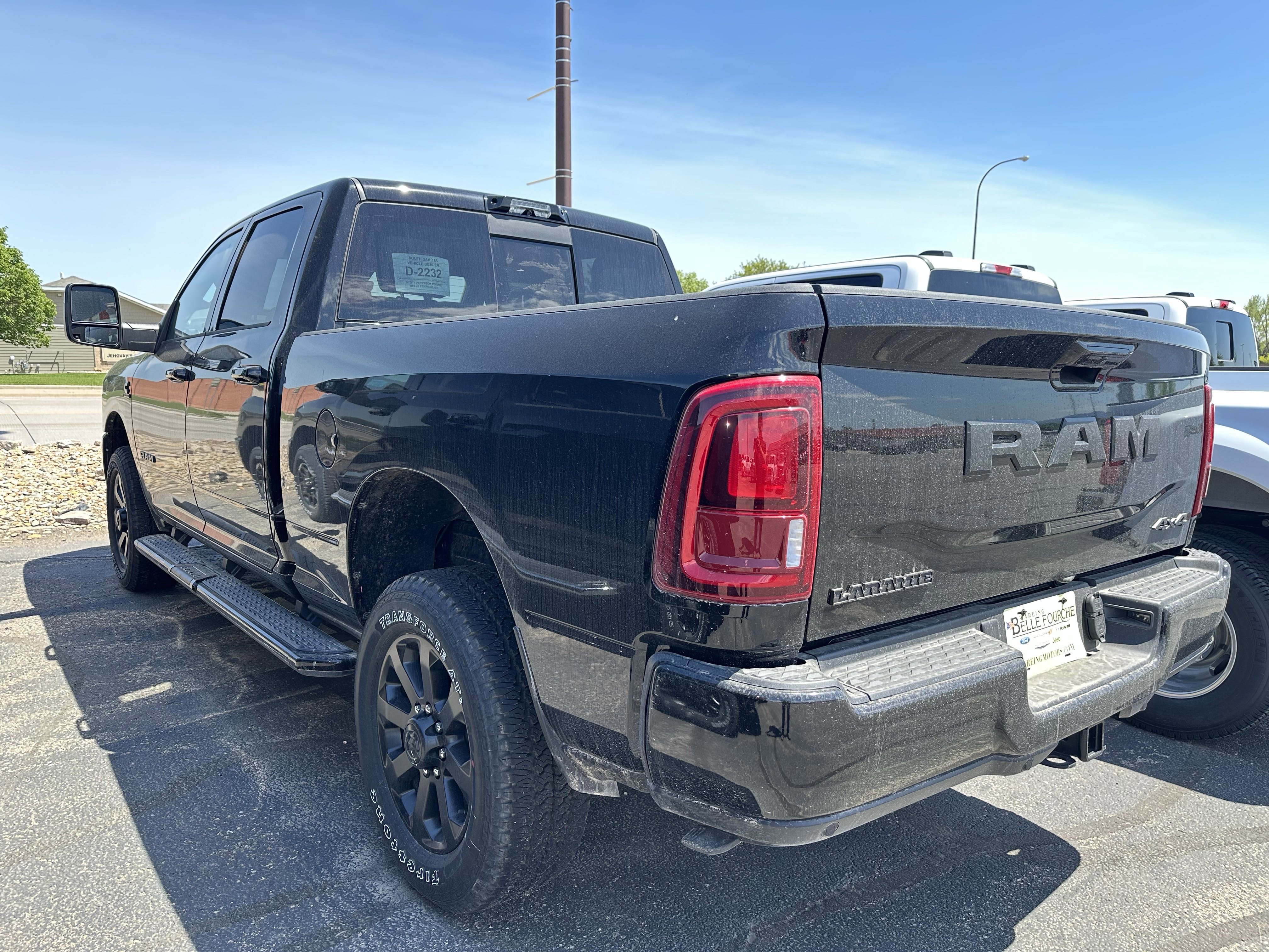 New 2025 Diamond Black Crystal Pearlcoat Ram Laramie image 6