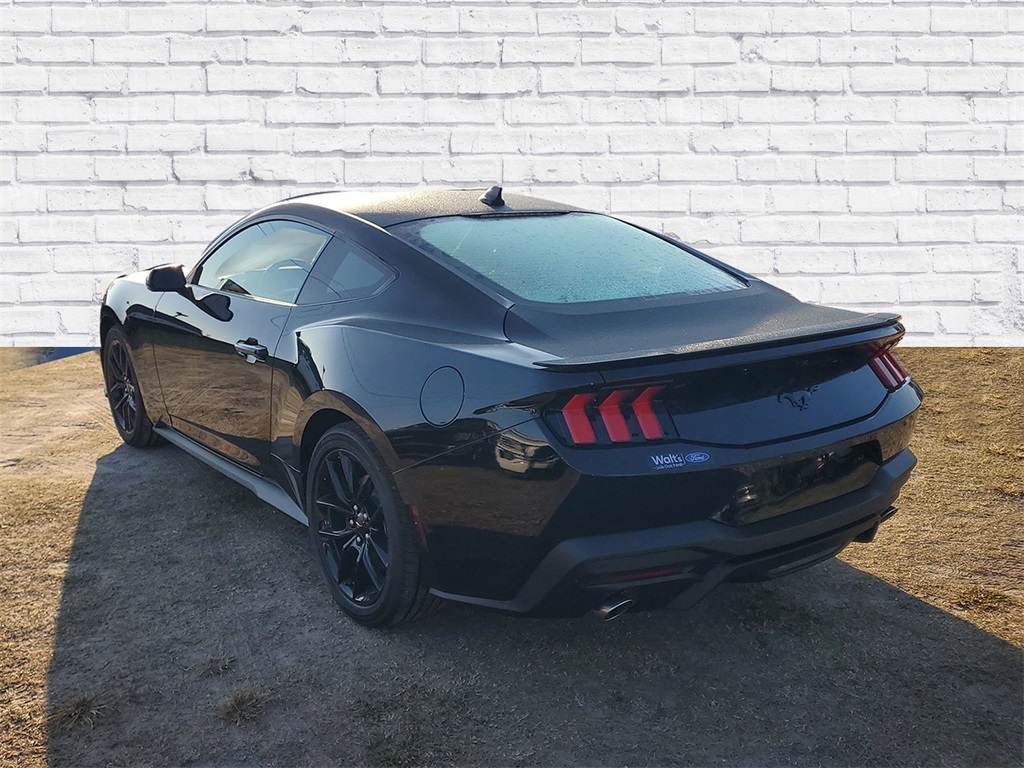 2026 Ford Mustang EcoBoost photo 3