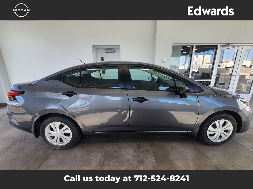 2025 Nissan Versa Sedan S's photo