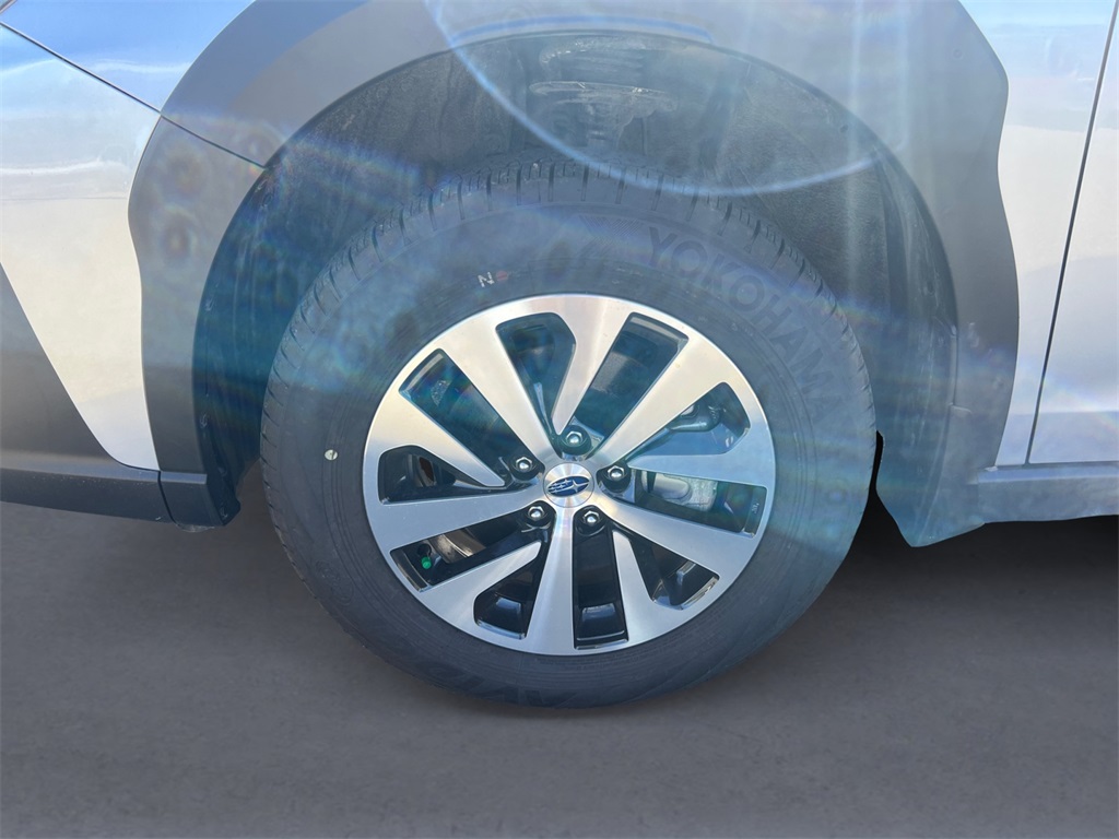 2024 Subaru Outback Premium photo 9
