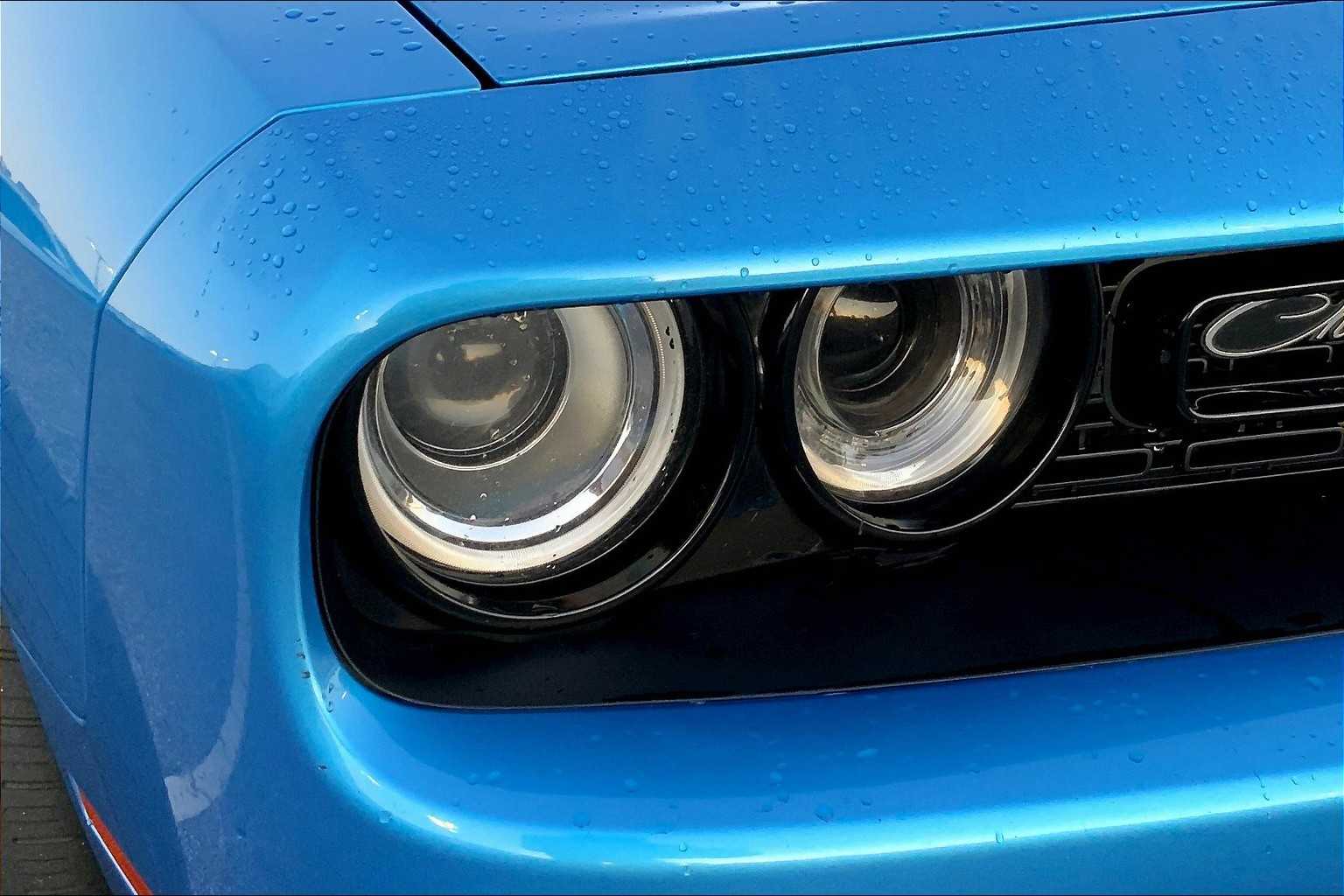 2018 Dodge Challenger R/T Shaker photo 22