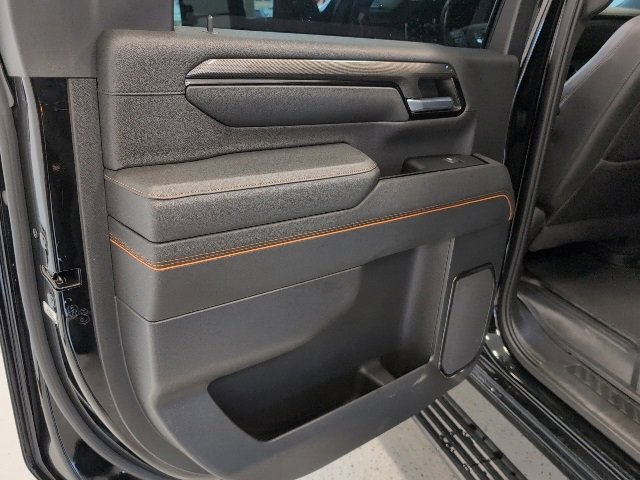 2024 Gmc Sierra HD AT4 photo 35