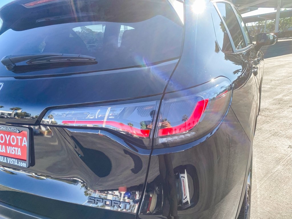 2025 Honda HR-V Sport 2WD photo 8