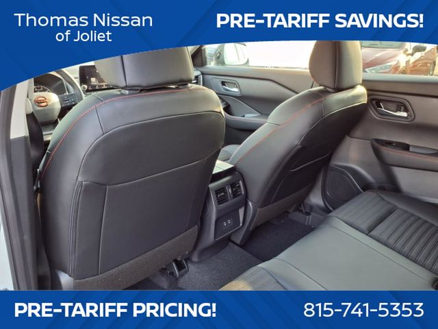 2026 Nissan Rogue SV photo 4