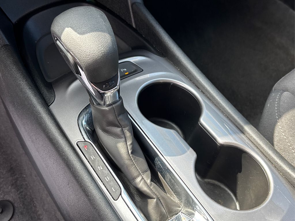 2024 Chevrolet Malibu LS photo 30