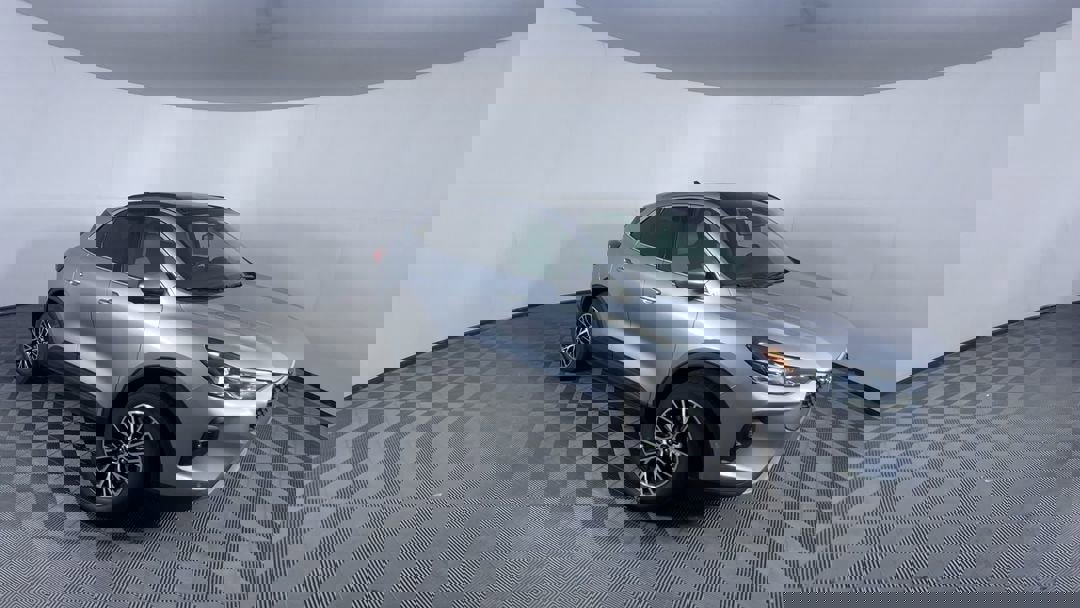 2024 Ford Escape photo 2