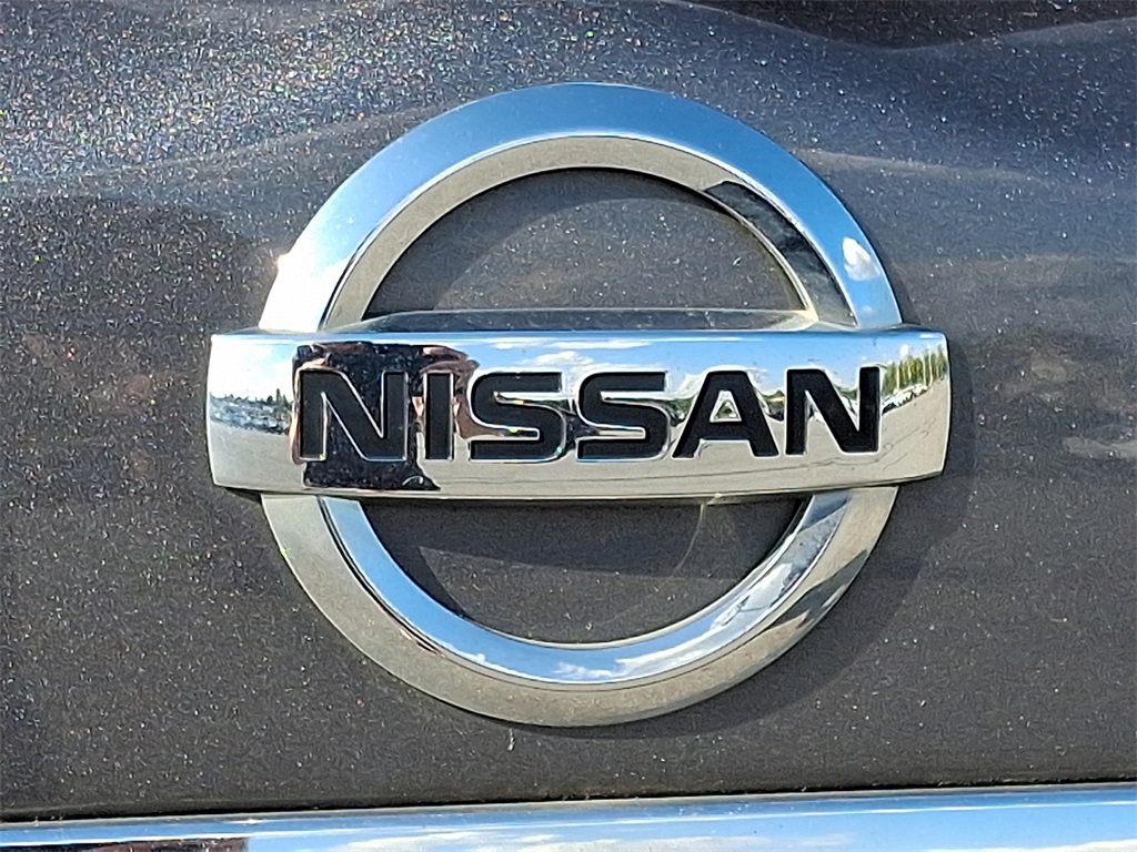 2017 Nissan Pathfinder SV photo 7