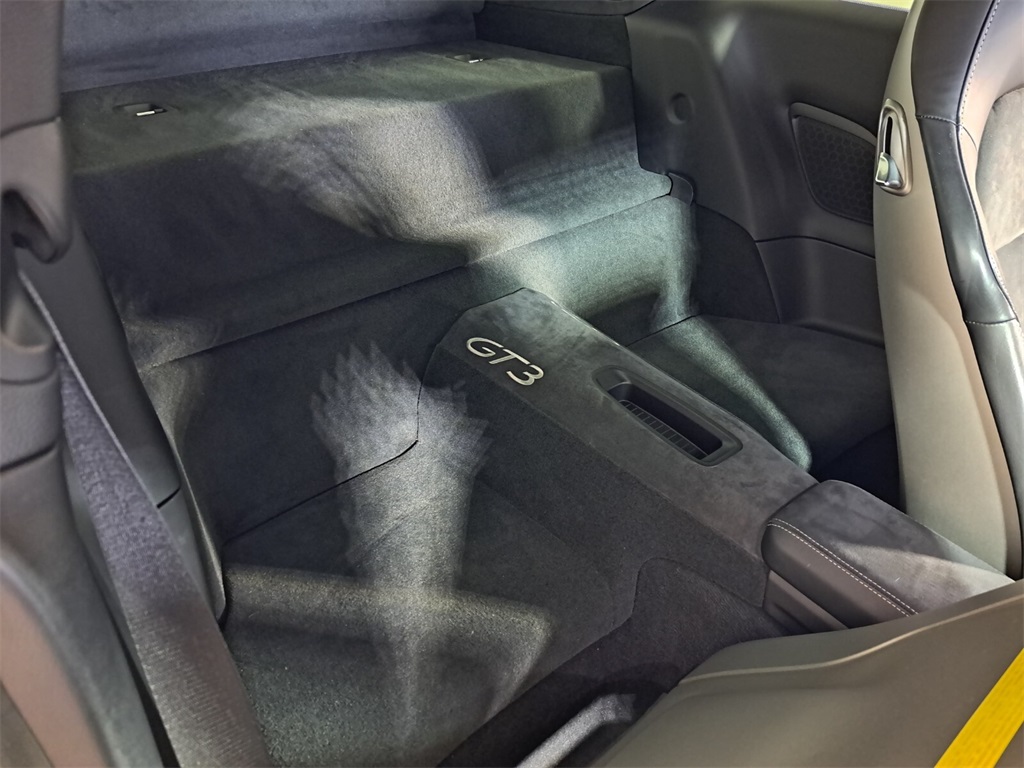 Used 2018 White Porsche GT3 image 16