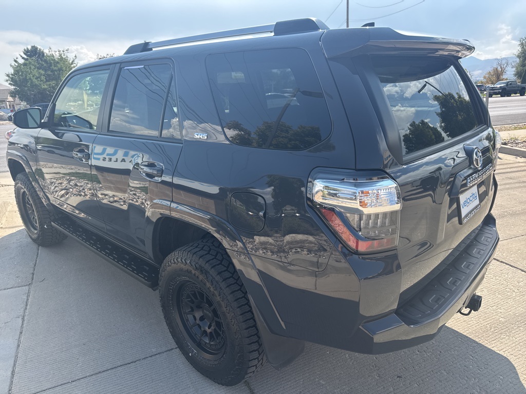 2024 Toyota 4Runner SR5 photo 4