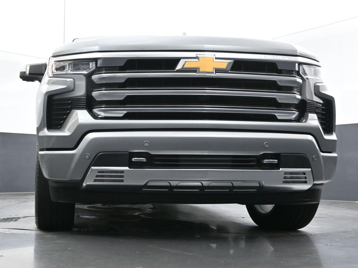 2023 Chevrolet Silverado 1500 High Country photo 44