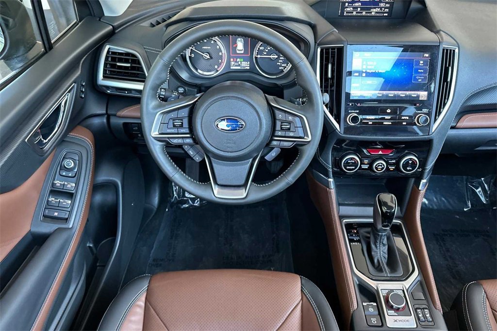 2023 Subaru Forester Touring photo 12