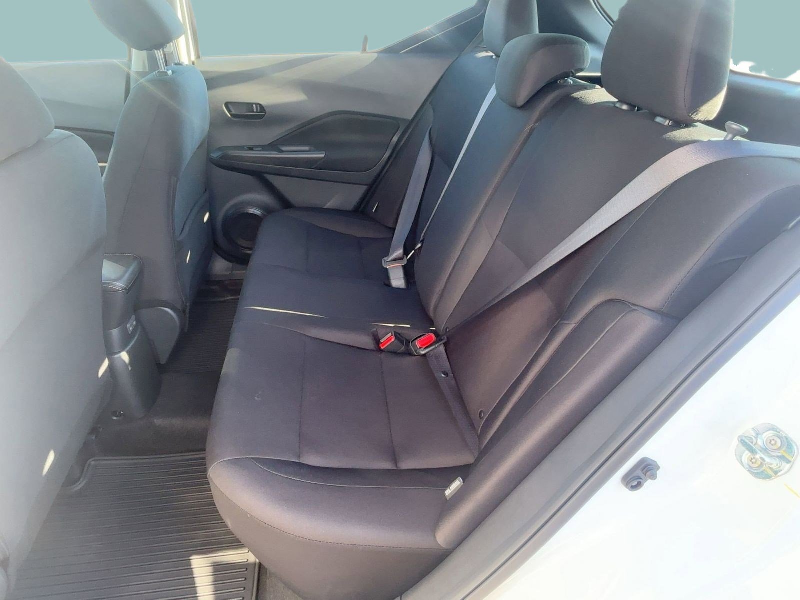 2025 Nissan Kicks Play S photo 15
