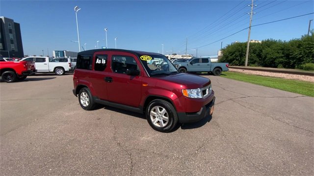 Used 2010 Honda Element EX with VIN 5J6YH2H7XAL004981 for sale in Sioux City, IA