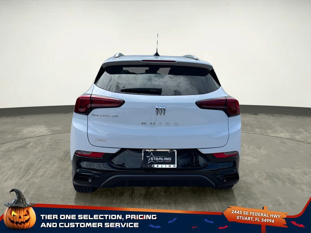 2026 Buick Encore GX Sport Touring photo 2