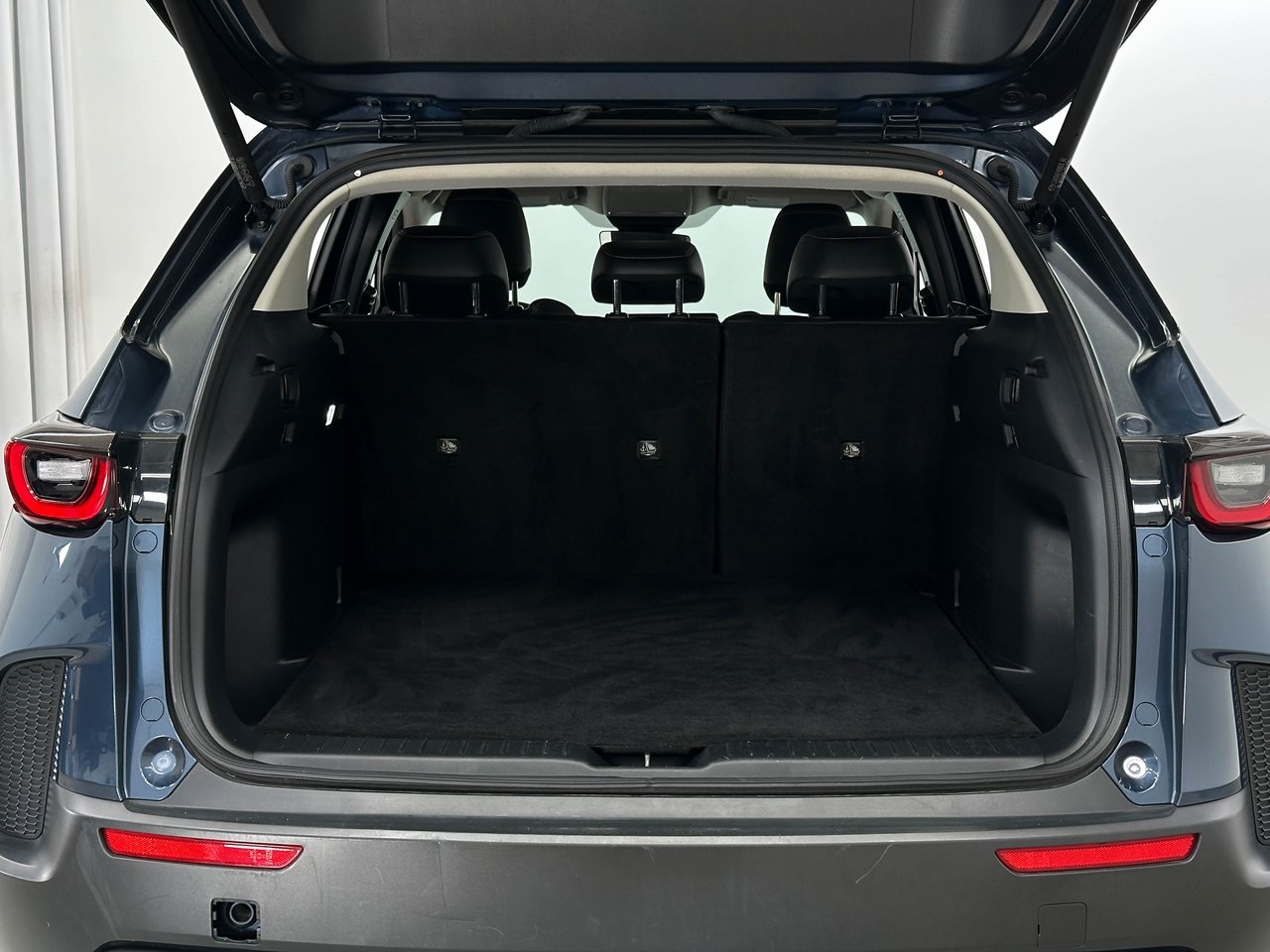 2024 Mazda CX-50 2.5 S Preferred photo 18