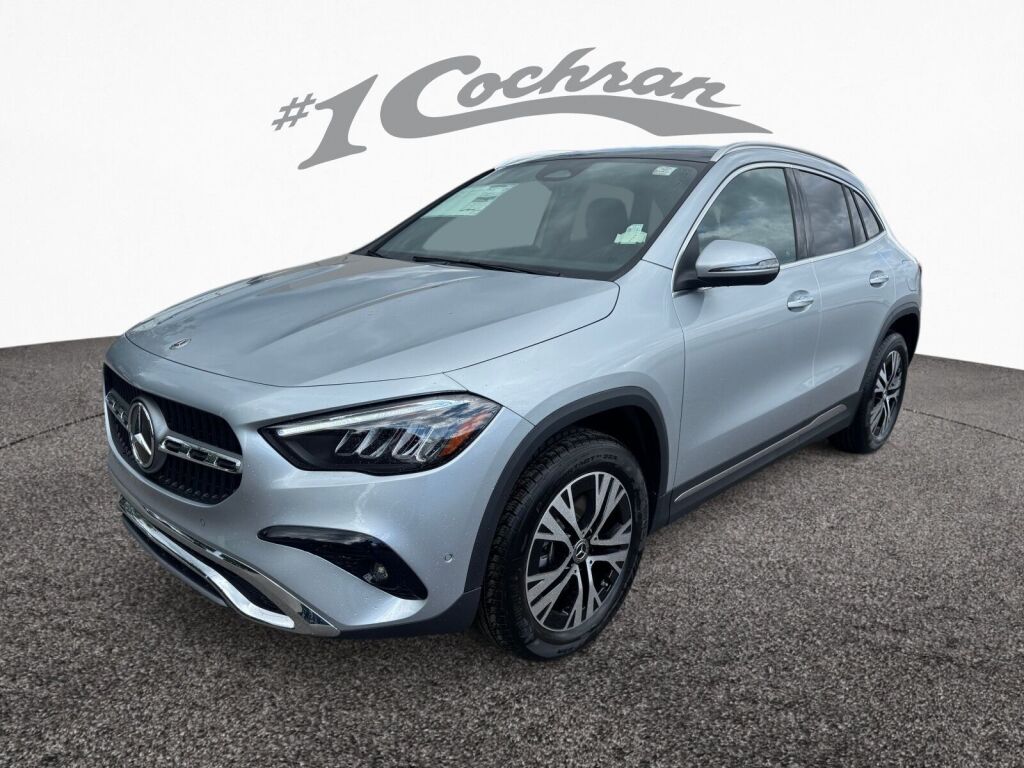 2026 Mercedes Benz GLA 250 4MATIC photo 3