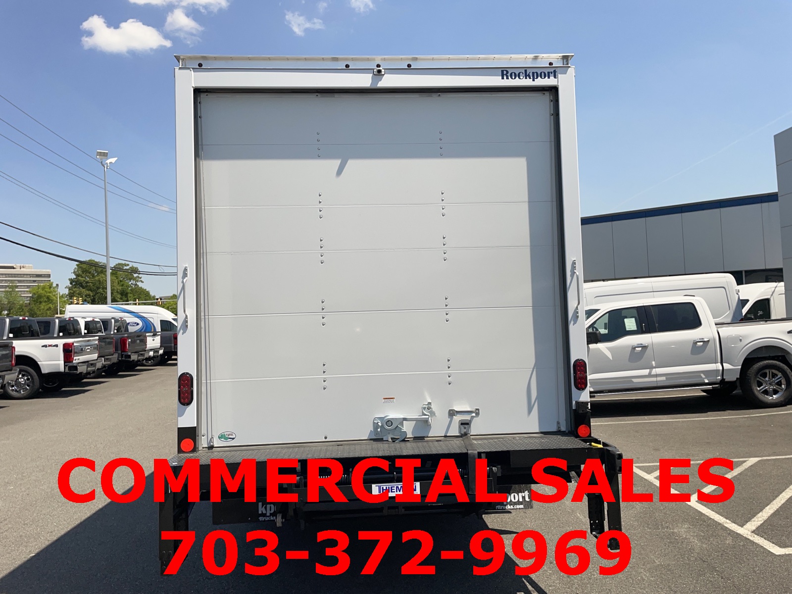 2025 Ford E-450 photo 4