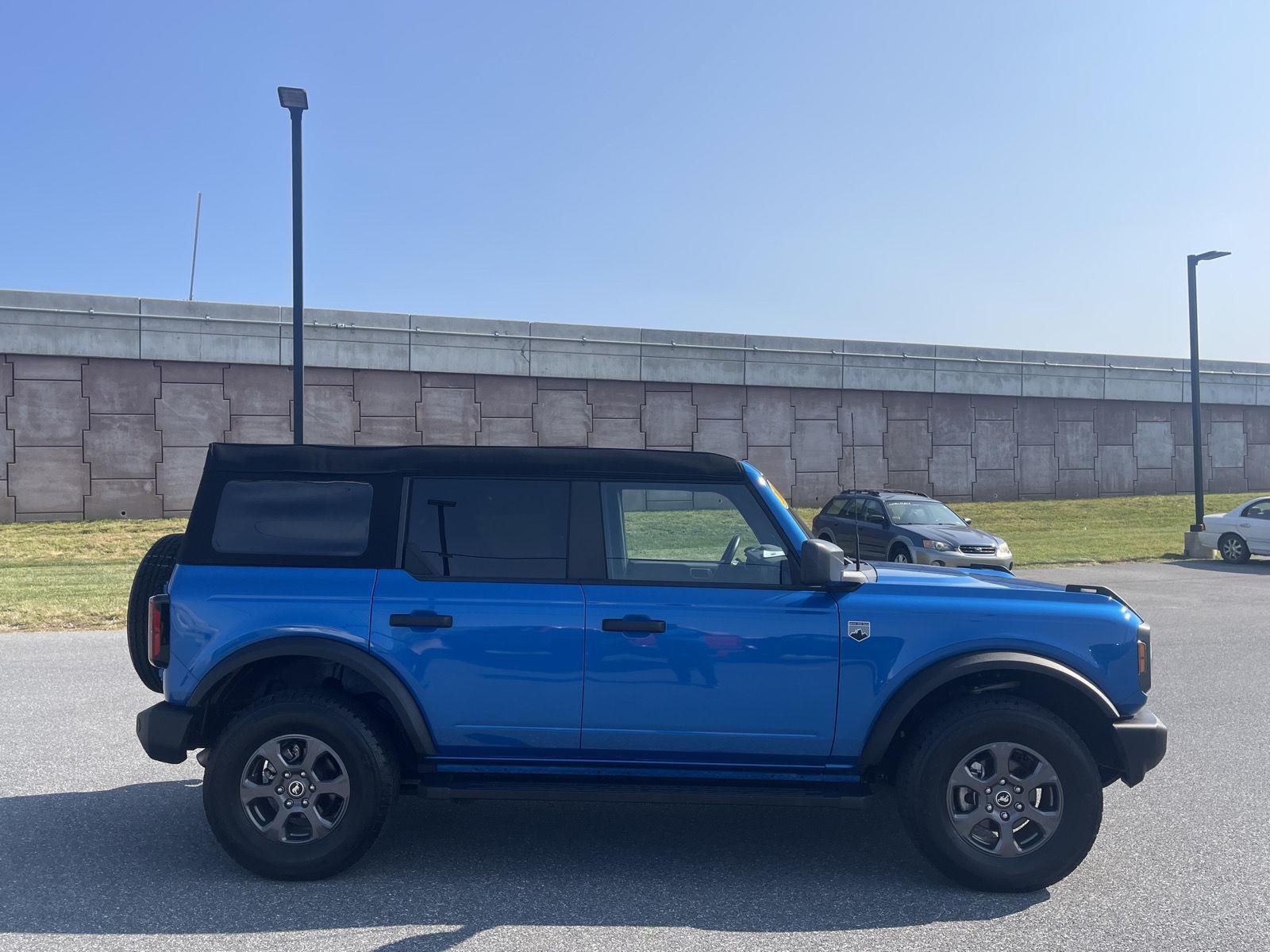 2023 Ford Bronco Base Big Bend Black Diamond Outer Banks photo 12