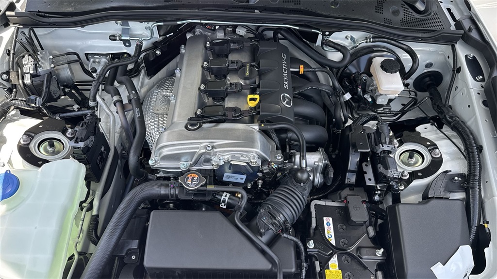 2025 Mazda MX-5 Miata Miata Grand Touring photo 46