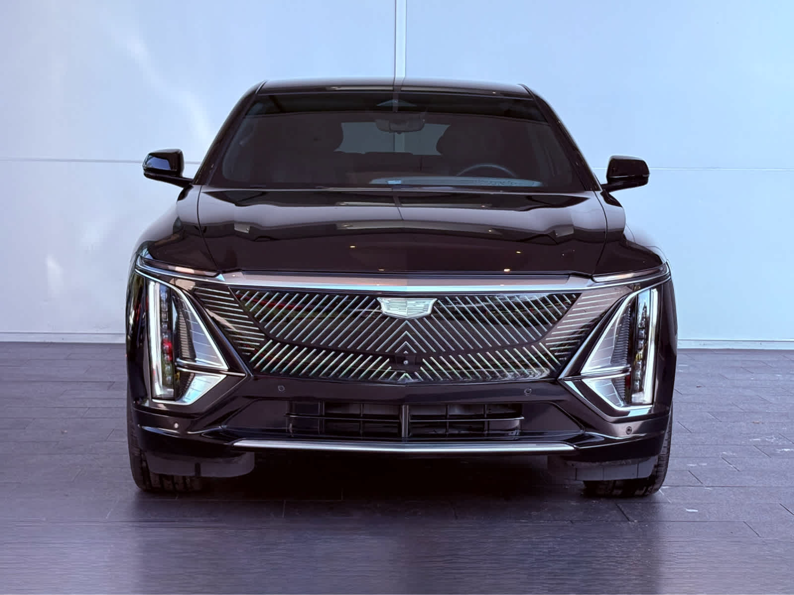 Used 2024 Cadillac LYRIQ Luxury 3 with VIN 1GYKPSRL1RZ117456 for sale in Houston, TX