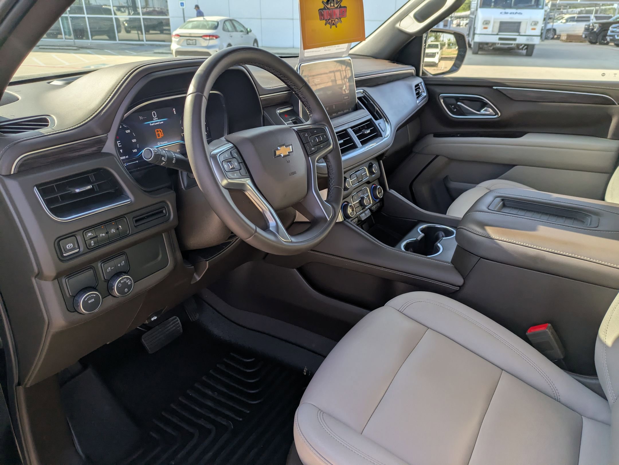 2023 Chevrolet Tahoe LT photo 9