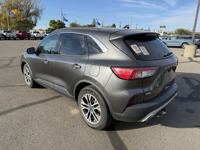 2020 Ford Escape SEL photo 3