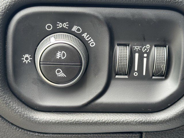 2026 Ram 1500 Laramie photo 13