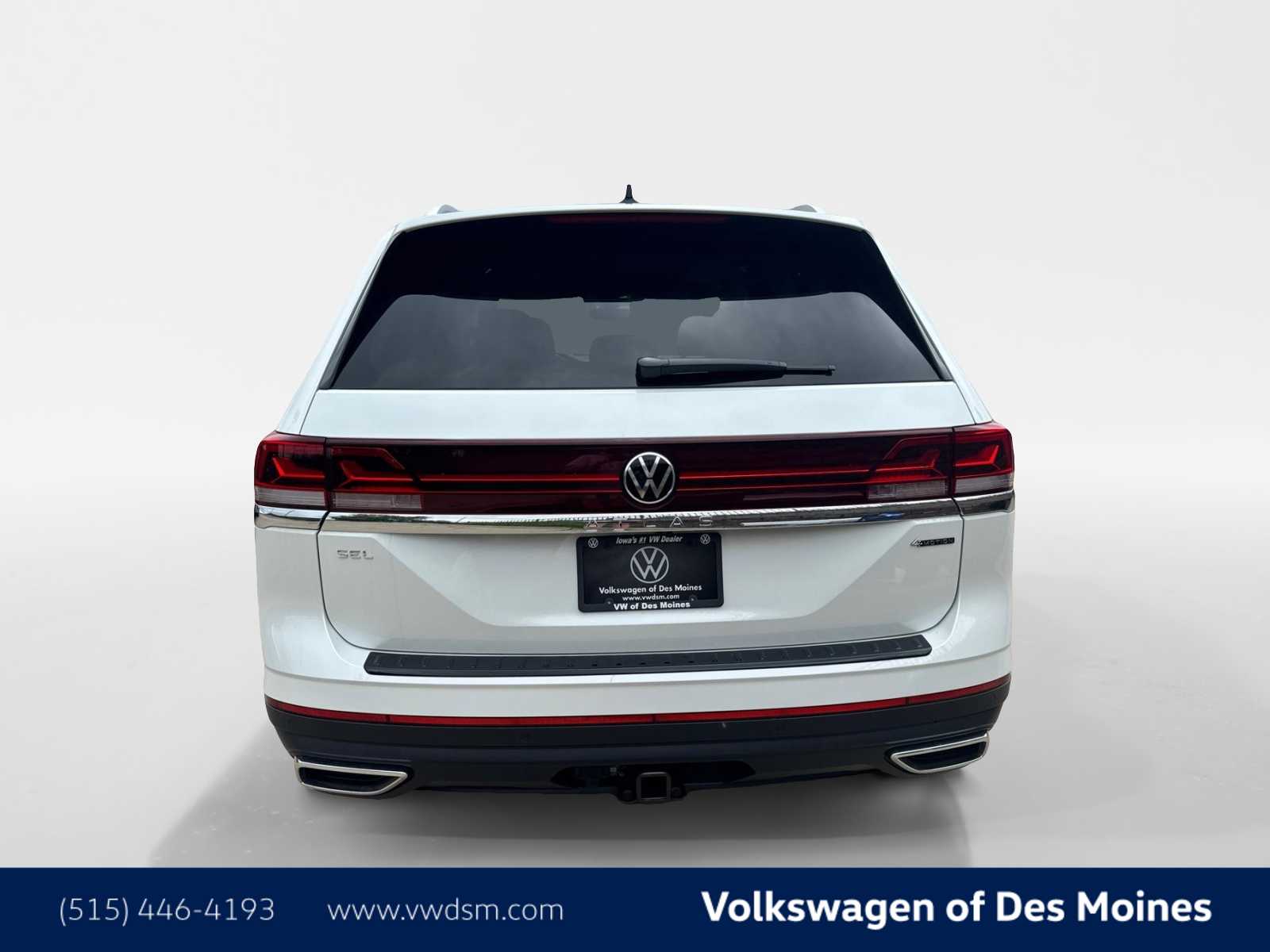 2025 Volkswagen Atlas SEL photo 3