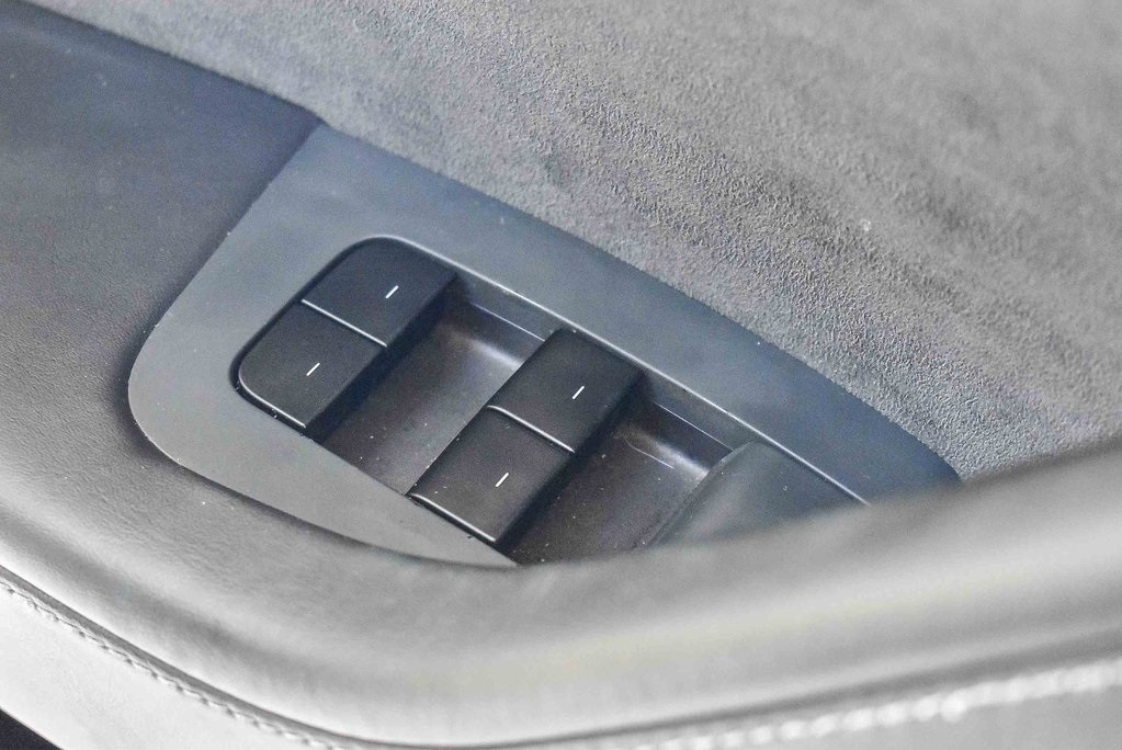 2021 Tesla Model 3 Long Range photo 14
