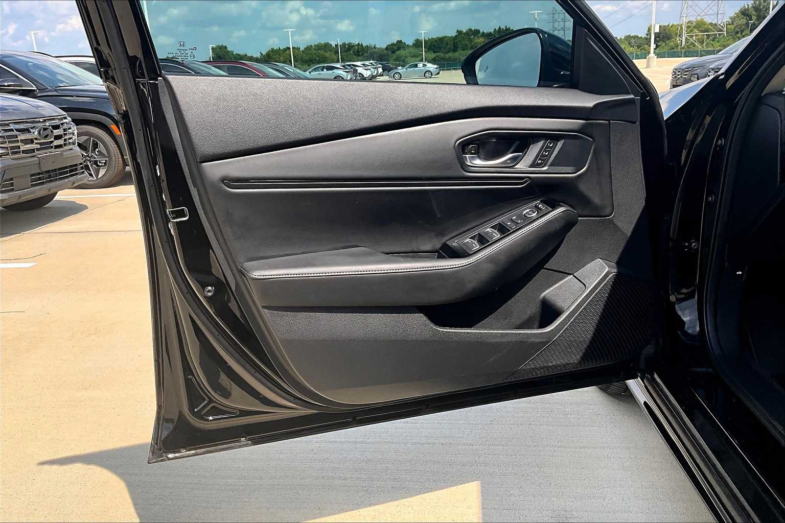 2024 Honda Accord Hybrid Touring photo 19