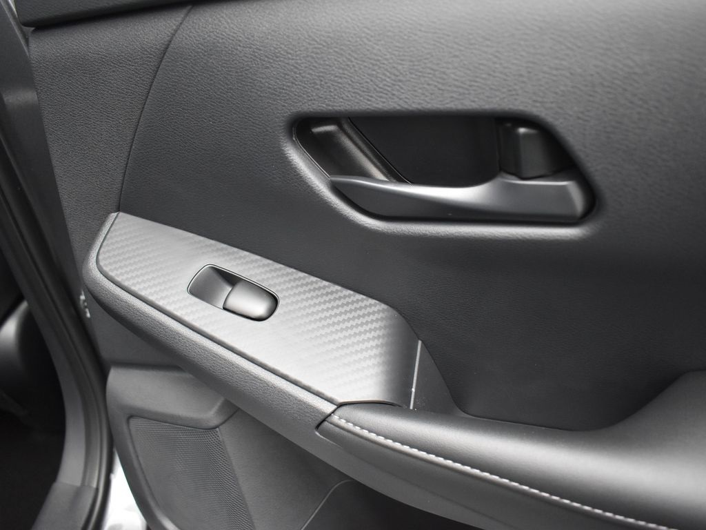 2025 Nissan Sentra SV photo 19
