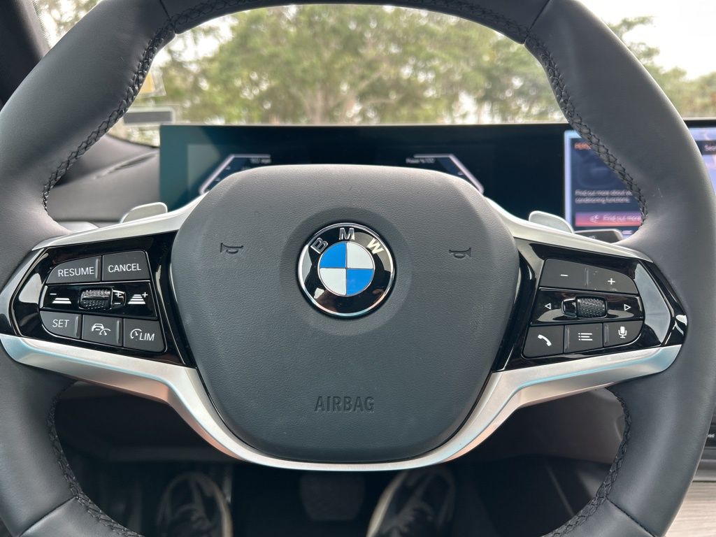 2025 Bmw 330i photo 16
