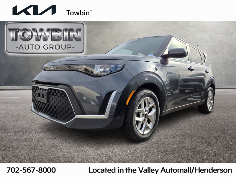 2024 Kia Soul LX's photo