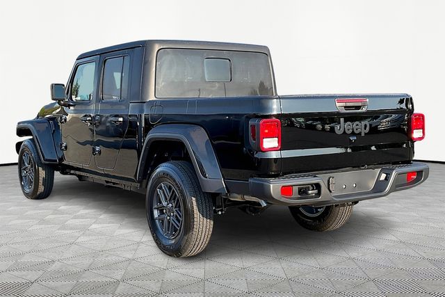 2025 Jeep Gladiator Sport S photo 3